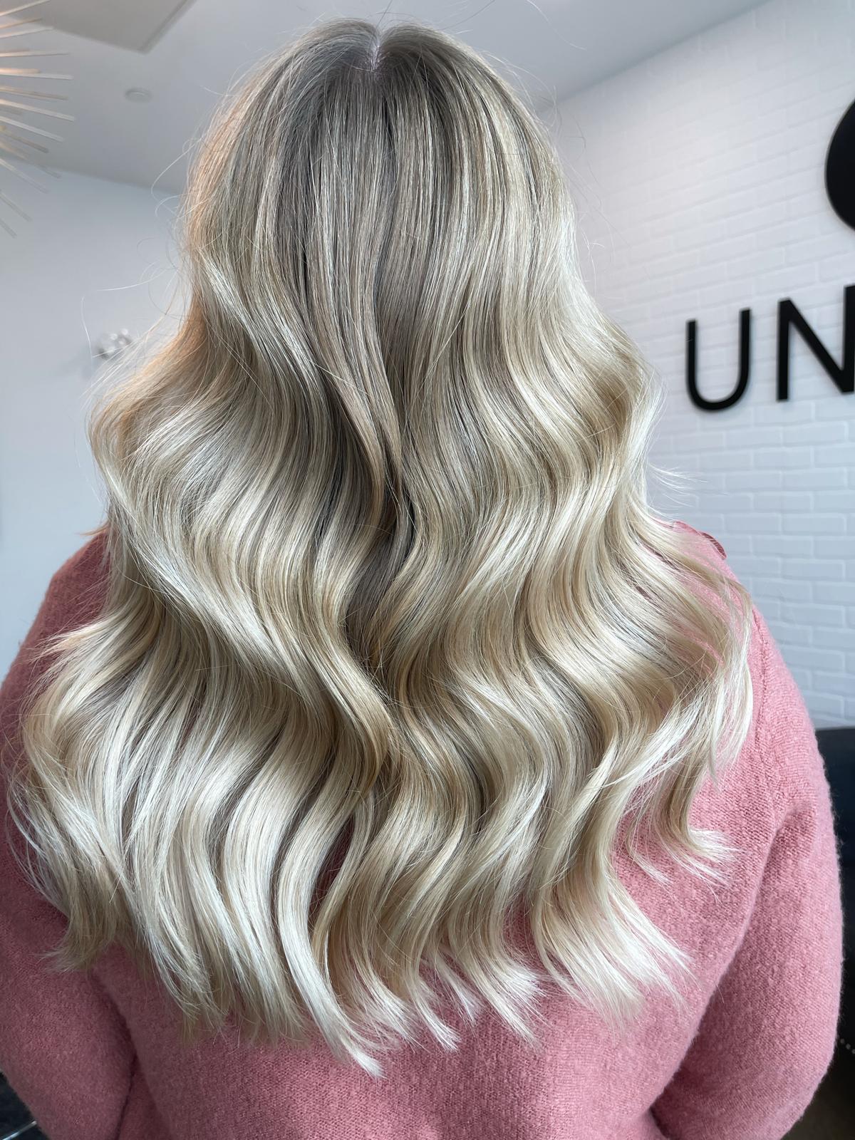 Bright Blondes & Scalp Foils