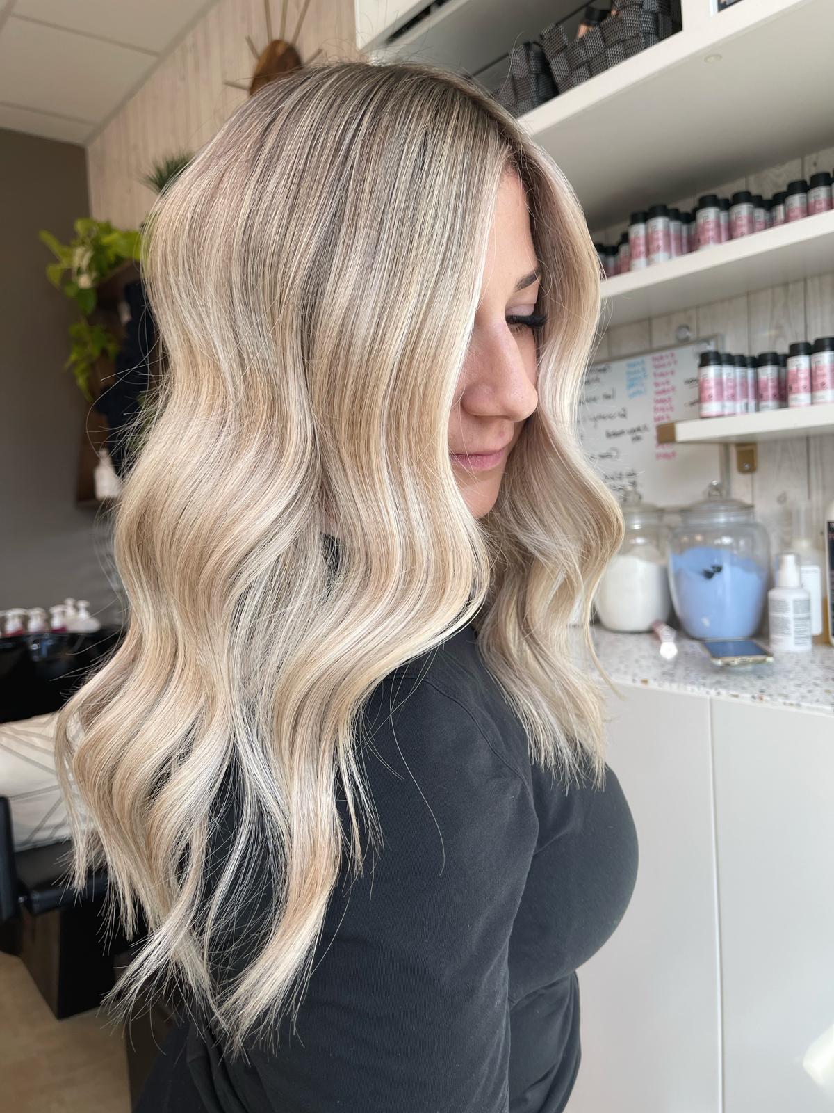 Bright Blondes & Scalp Foils