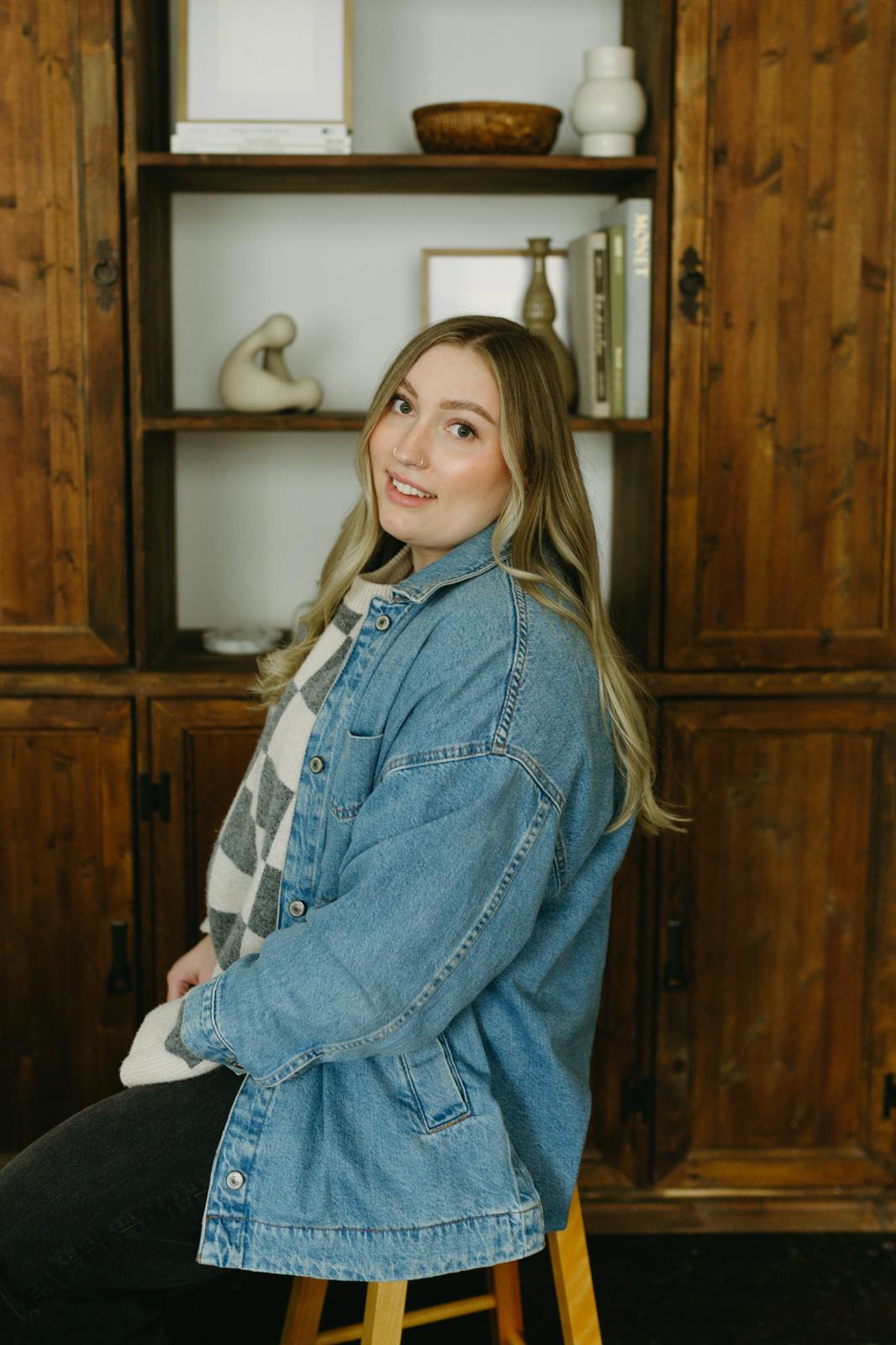 Ashlea — solo stylist